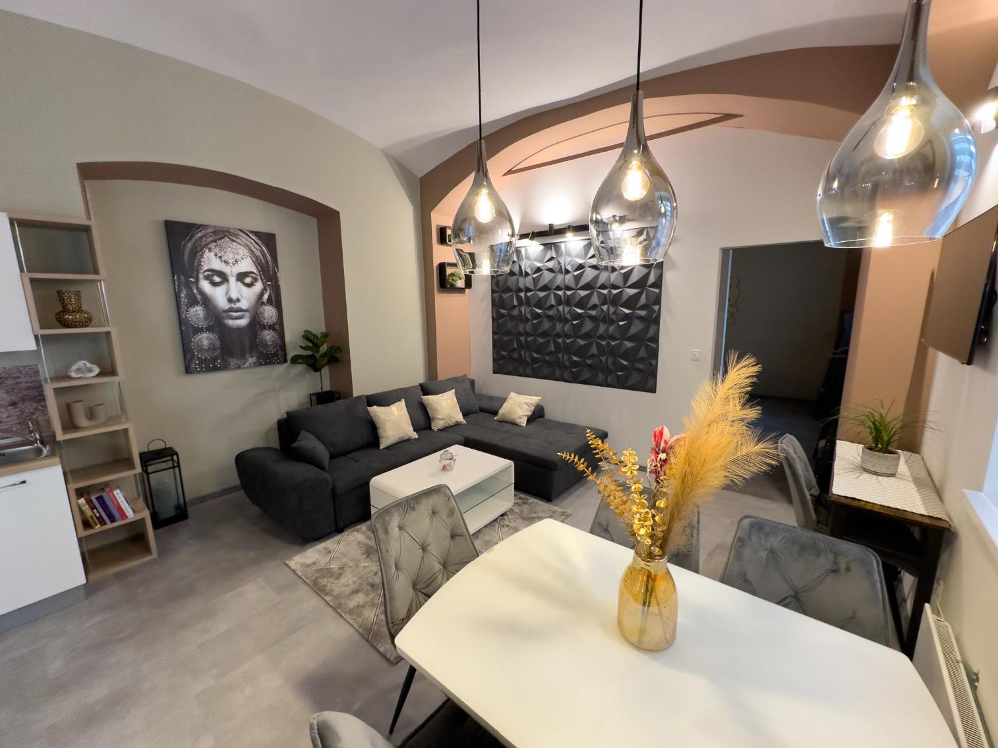 צליה Apartments Adamas מראה חיצוני תמונה