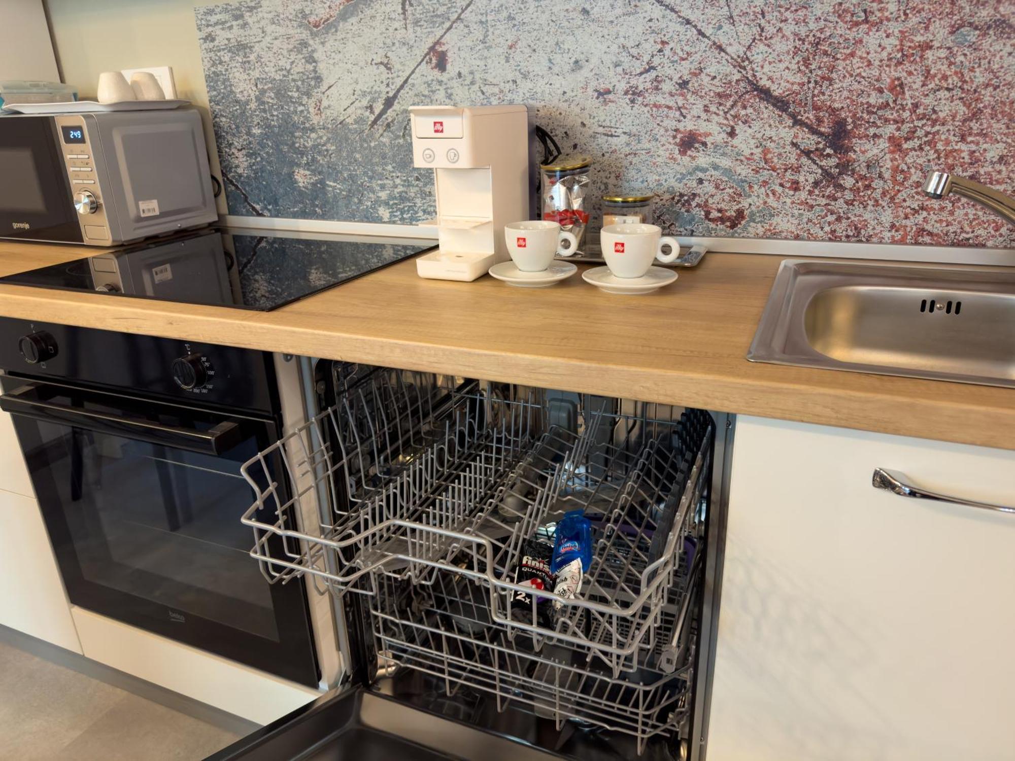 צליה Apartments Adamas מראה חיצוני תמונה