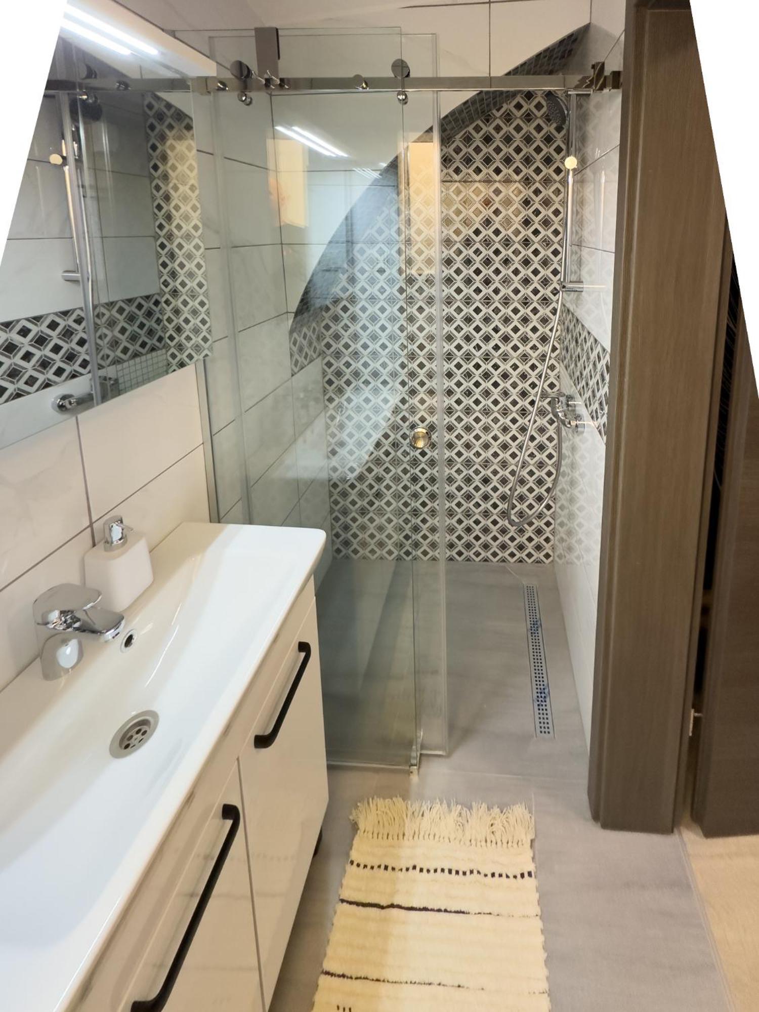 צליה Apartments Adamas מראה חיצוני תמונה