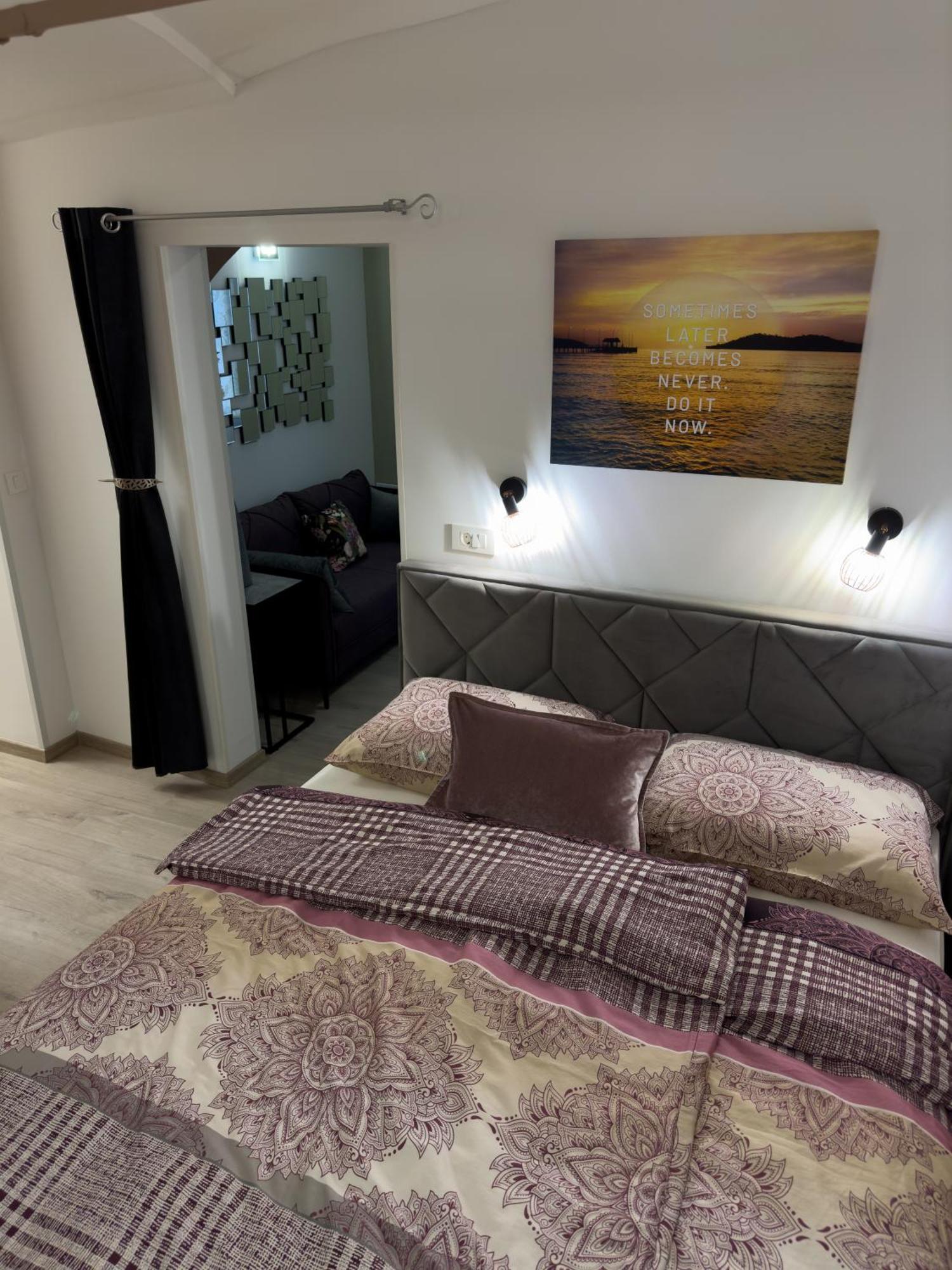 צליה Apartments Adamas מראה חיצוני תמונה