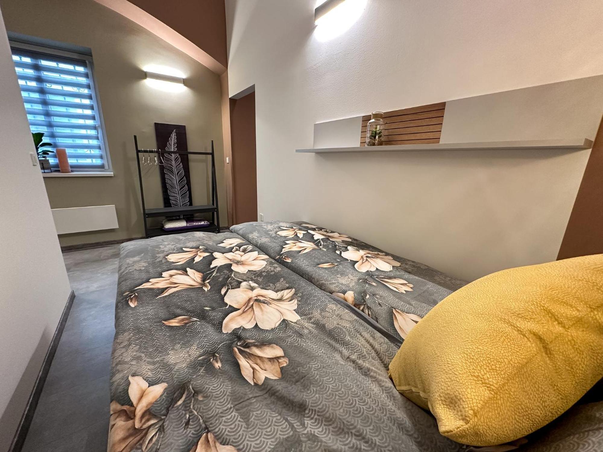 צליה Apartments Adamas מראה חיצוני תמונה