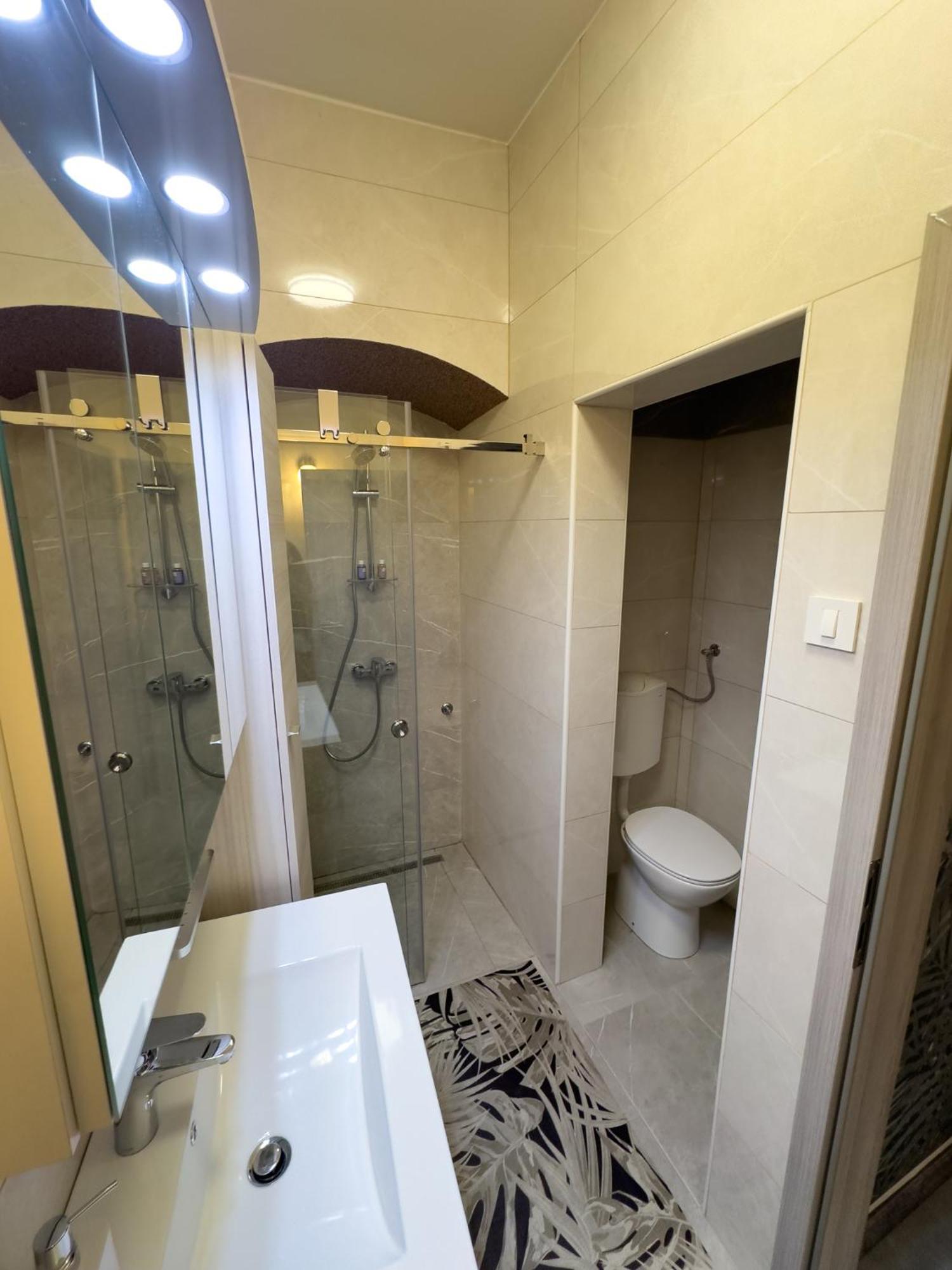 צליה Apartments Adamas מראה חיצוני תמונה